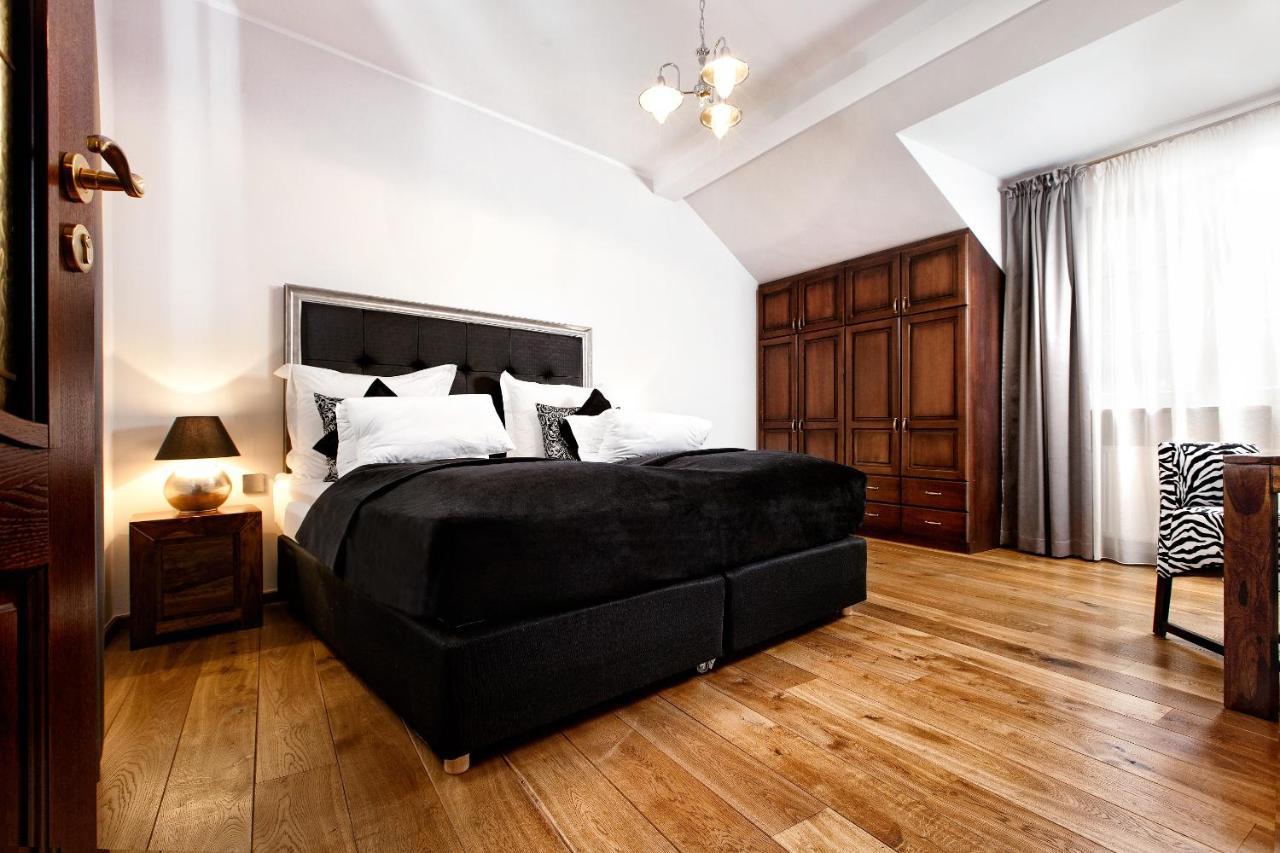 Constantia By Grape Hotel Breslavia Esterno foto